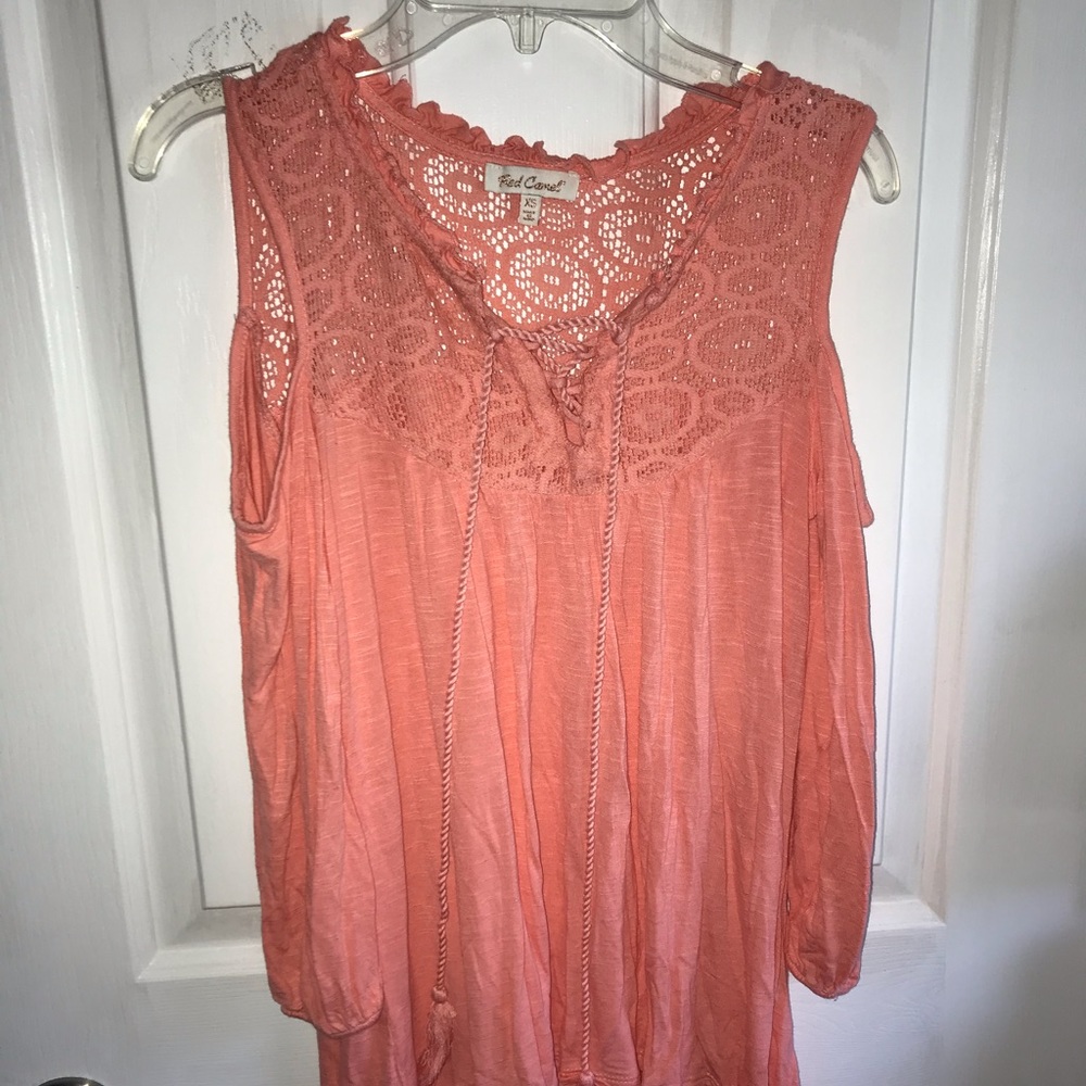 Women’s blouse